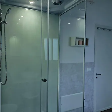 בית נופש Casa Vrani בורגאנייה